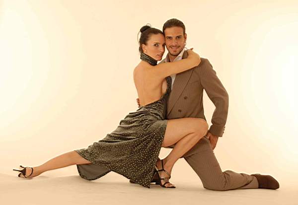 2007.06_leandro_palou_romina_godoy_01.jpg (19751 byte)