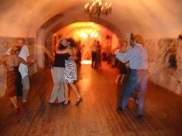 tango