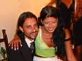 tn_2004.07.17_palazzoferrero_1tangoxlavita_017_b.jpg (3014 byte)