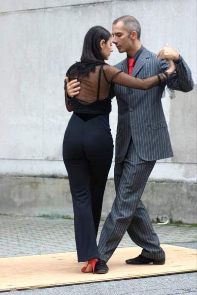 tango